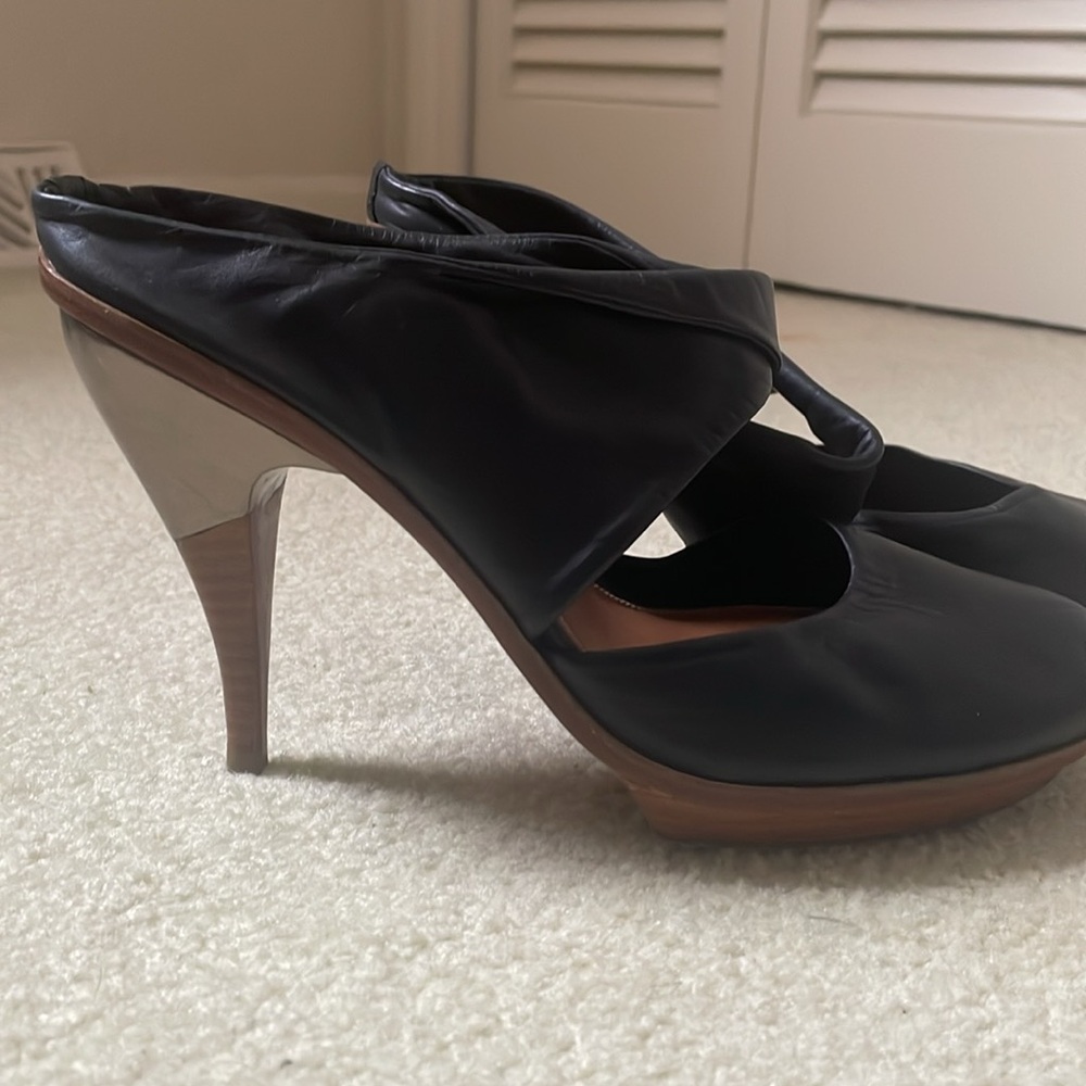 Leifsdottir Black Leather Ankle Wrap Heels - Picture 6 of 11